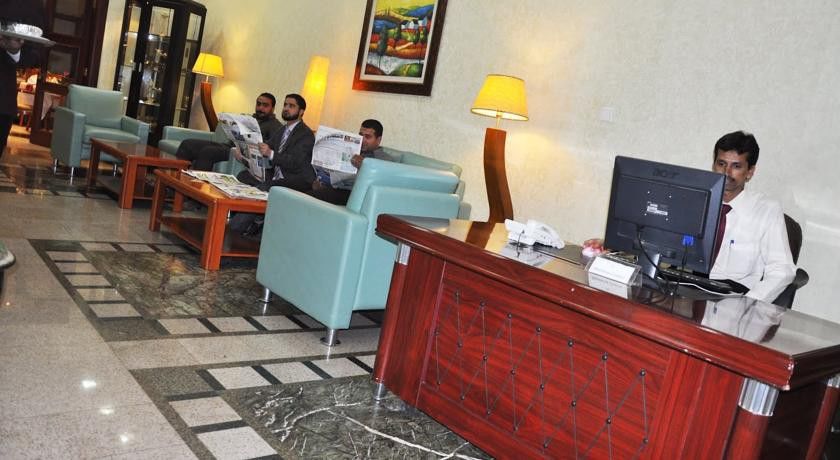 Safeer Plaza Hotel Muscat Exterior photo