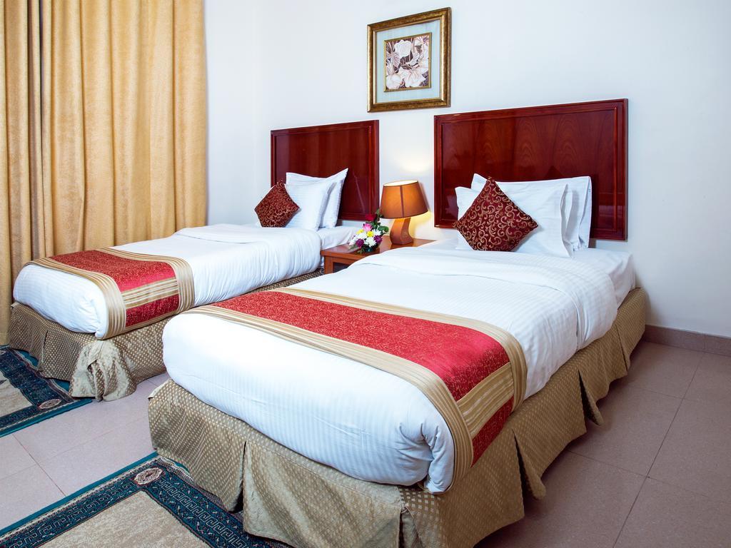 Safeer Plaza Hotel Muscat Exterior photo